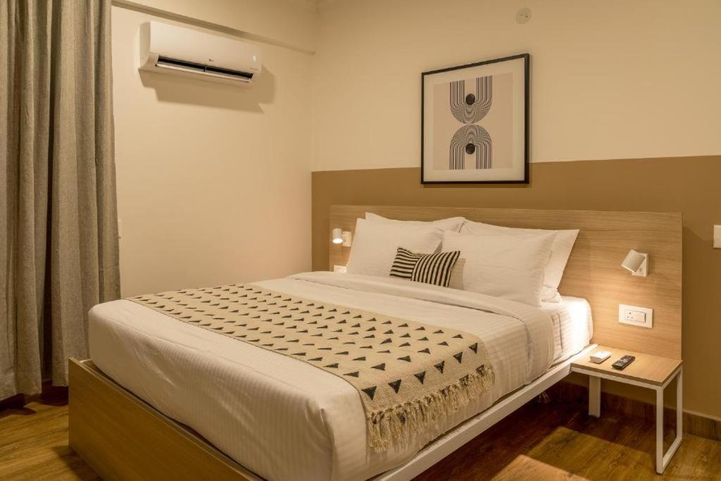 Hotel Vijaydeep Place Near Delhi Airport Ню Делхи Екстериор снимка