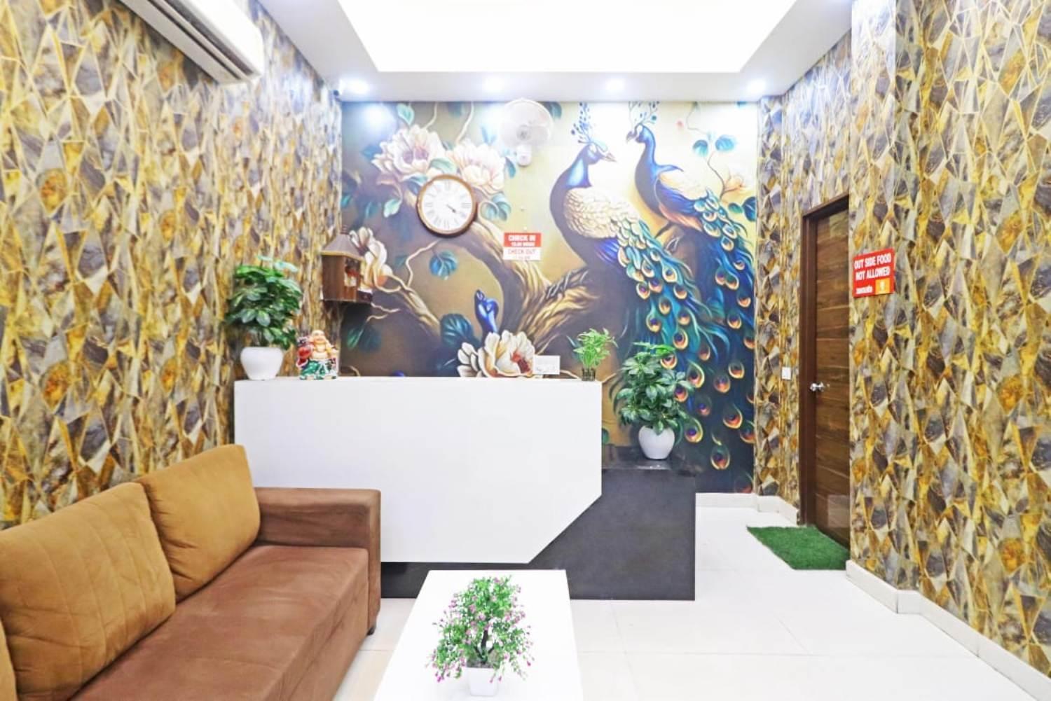 Hotel Vijaydeep Place Near Delhi Airport Ню Делхи Екстериор снимка